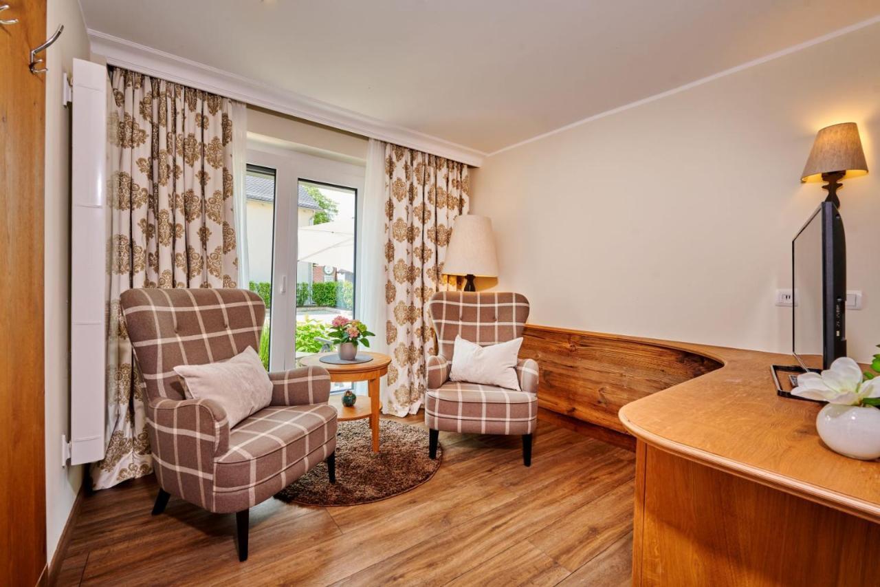 Landhotel Schneider Riedenburg Extérieur photo