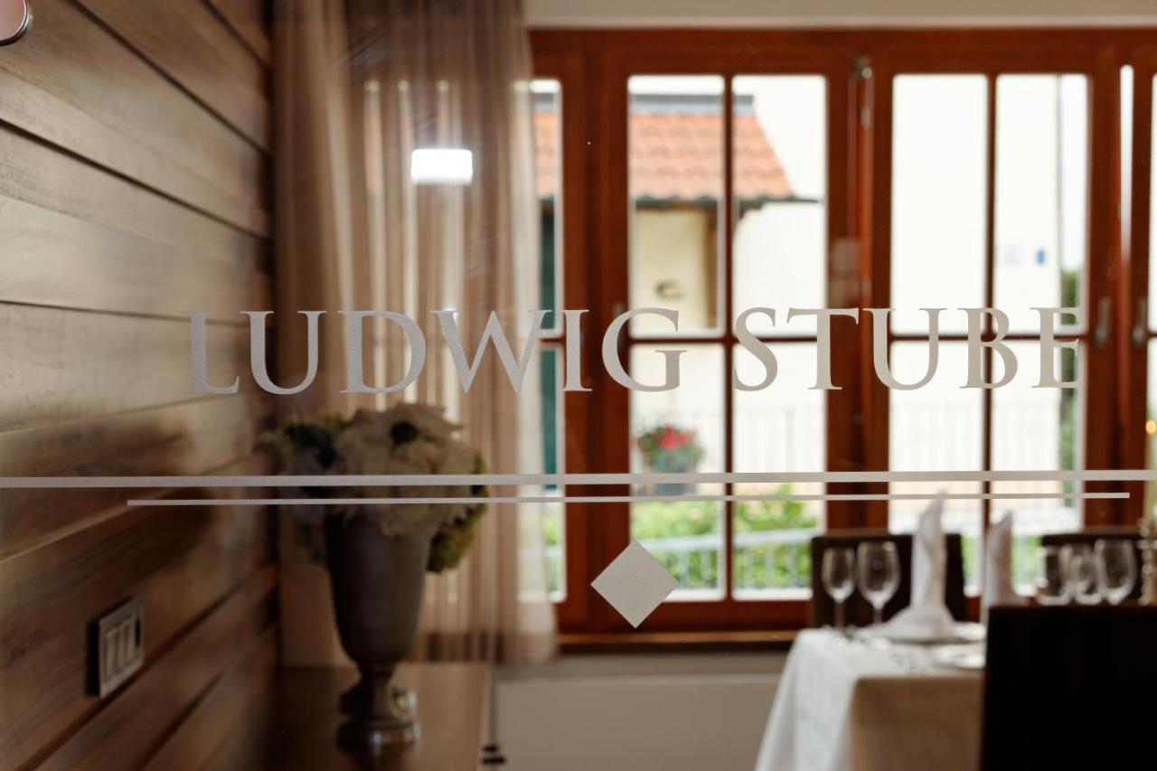 Landhotel Schneider Riedenburg Extérieur photo
